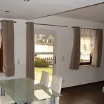 Дом отдыха Rohrwallinsel Koepenick Берлин