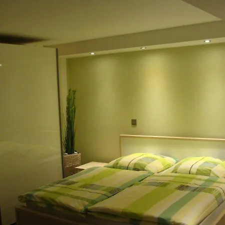 Rohrwallinsel Koepenick Дом отдыха *